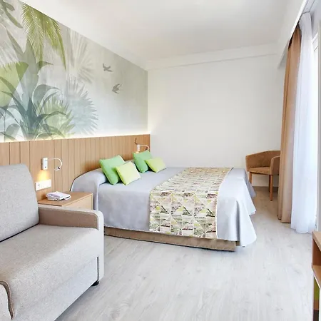 Hotel Universal Castell Royal 4*
