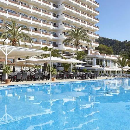 Universal Castell Royal Hotel 4*